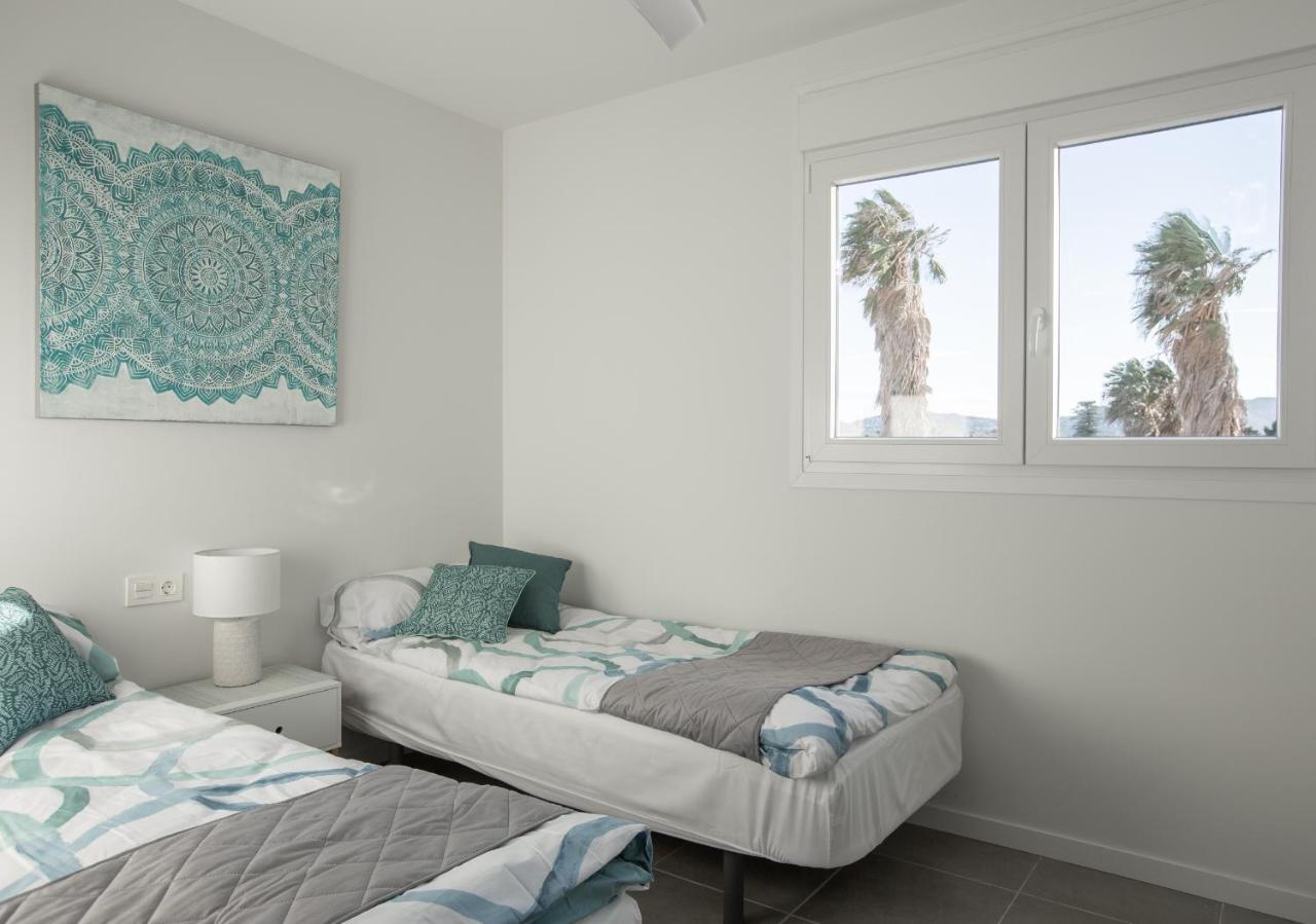 Sunny Apartment In Denia With Outdoor Swimming Pool And Garage Parking Place Included, 300M From The Sandy Beach Buitenkant foto