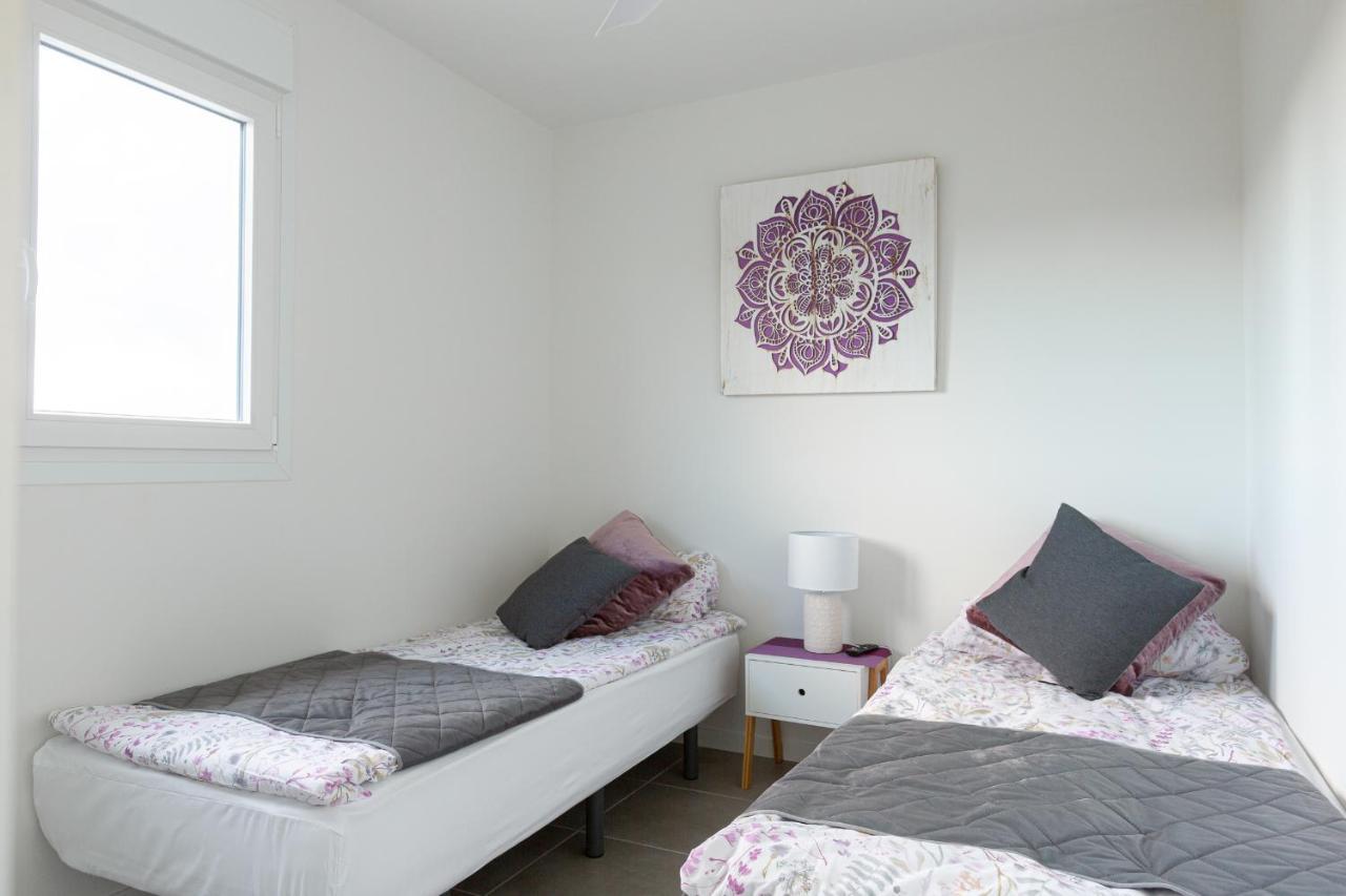 Sunny Apartment In Denia With Outdoor Swimming Pool And Garage Parking Place Included, 300M From The Sandy Beach Buitenkant foto